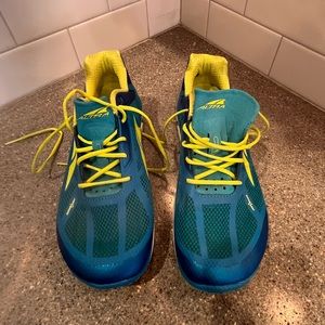 Women’s Altra Duos NWOT